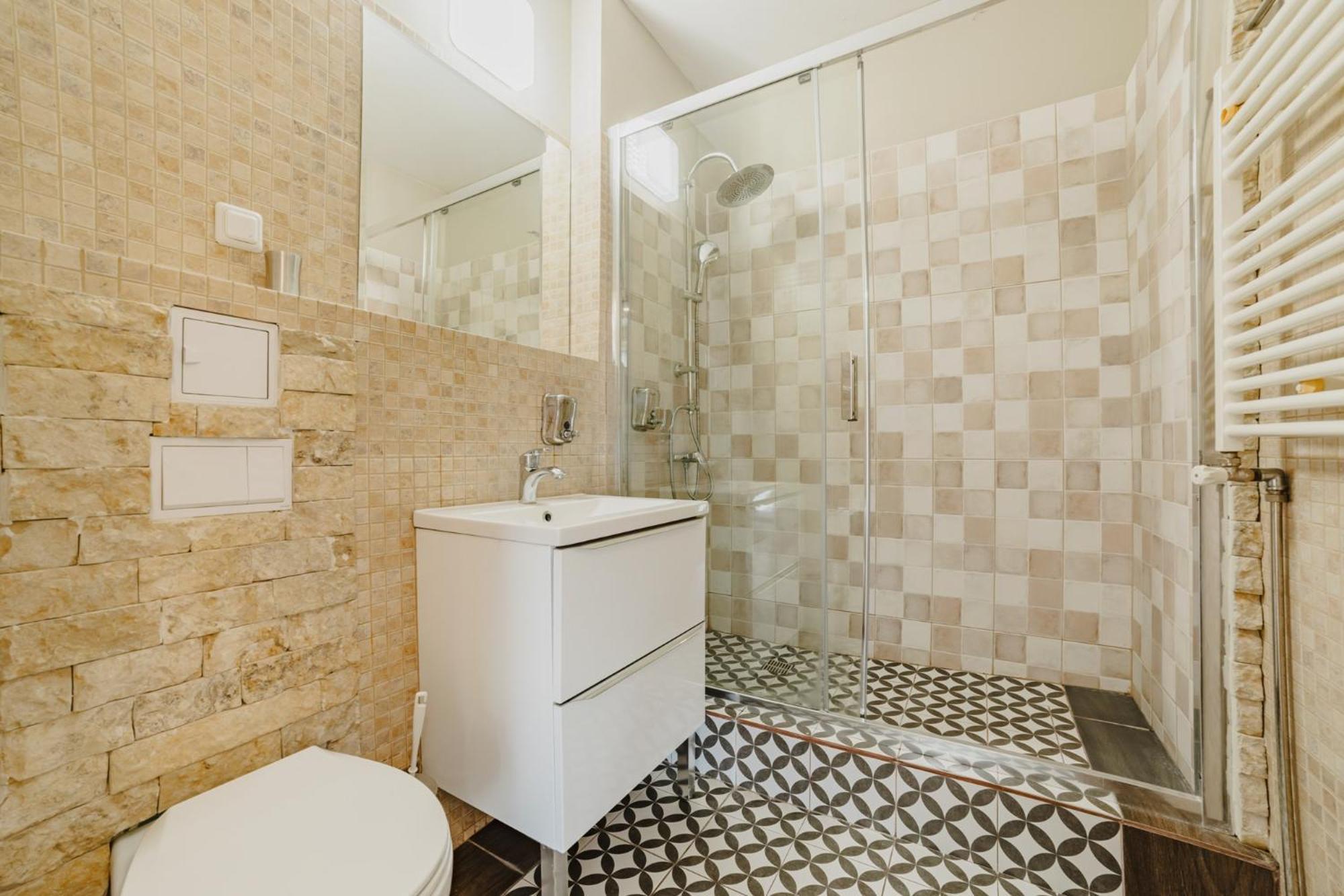 Romantic Jacuzzi Belleview Studio Sinaia Bagian luar foto